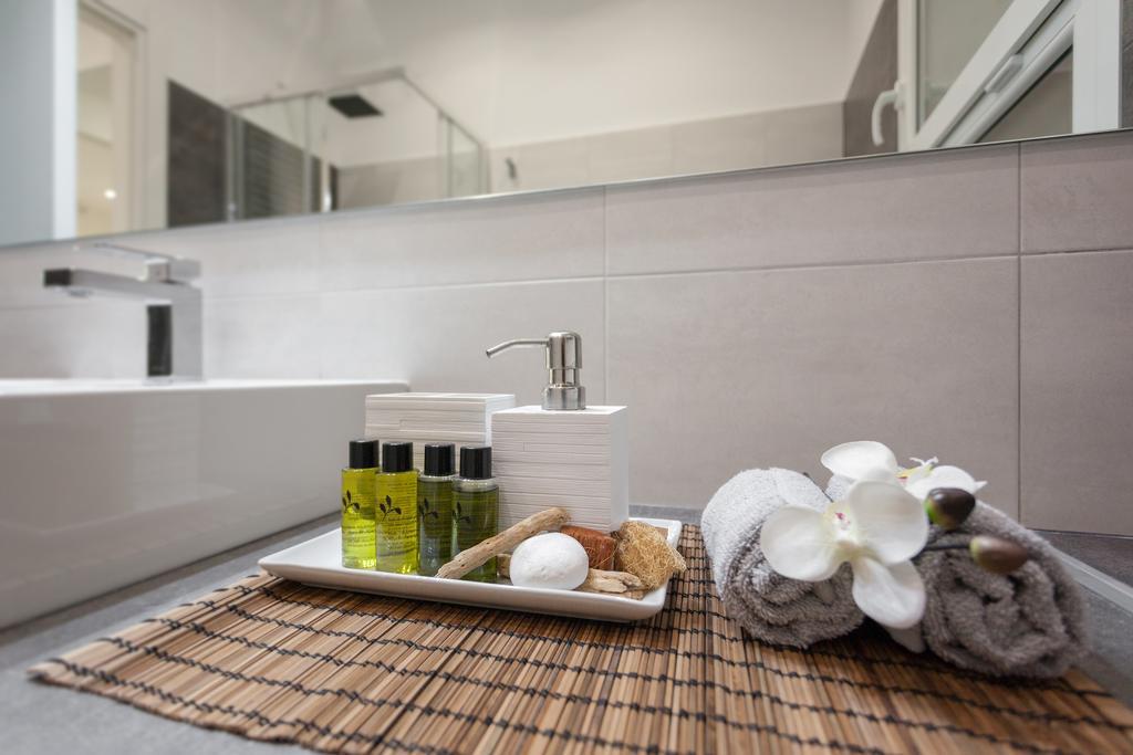 The Apartment Trastevere - Ba.Home Рим Екстериор снимка